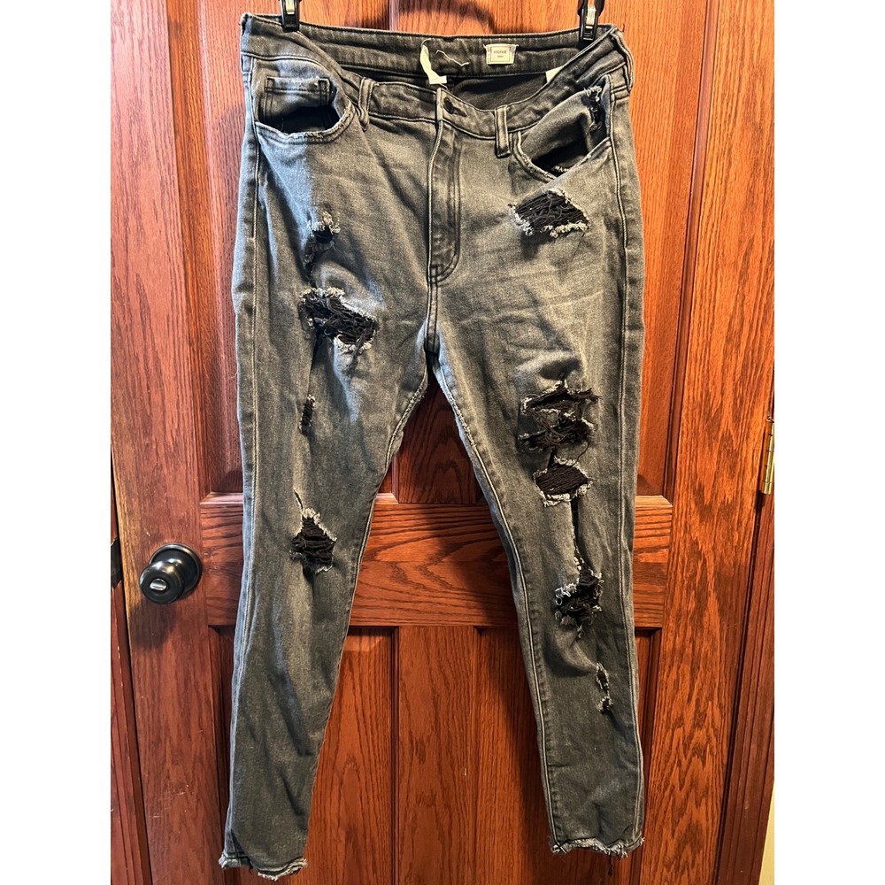 KanCan Signature High Rise Skinny Jeans Distressed Black Wash Women's Size‎ 31